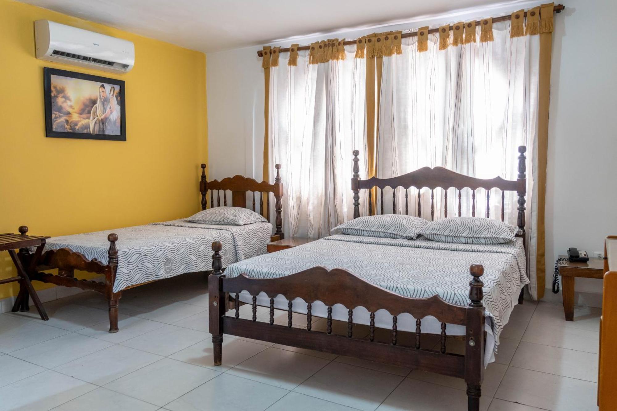 Hotel Veleros Cartagena Luaran gambar