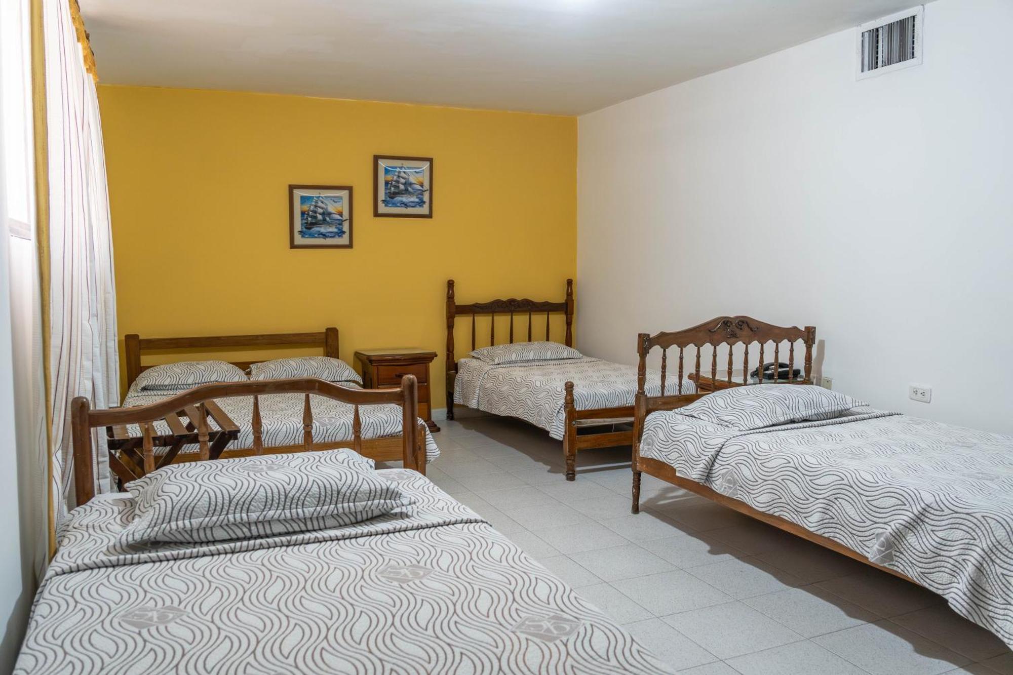 Hotel Veleros Cartagena Luaran gambar